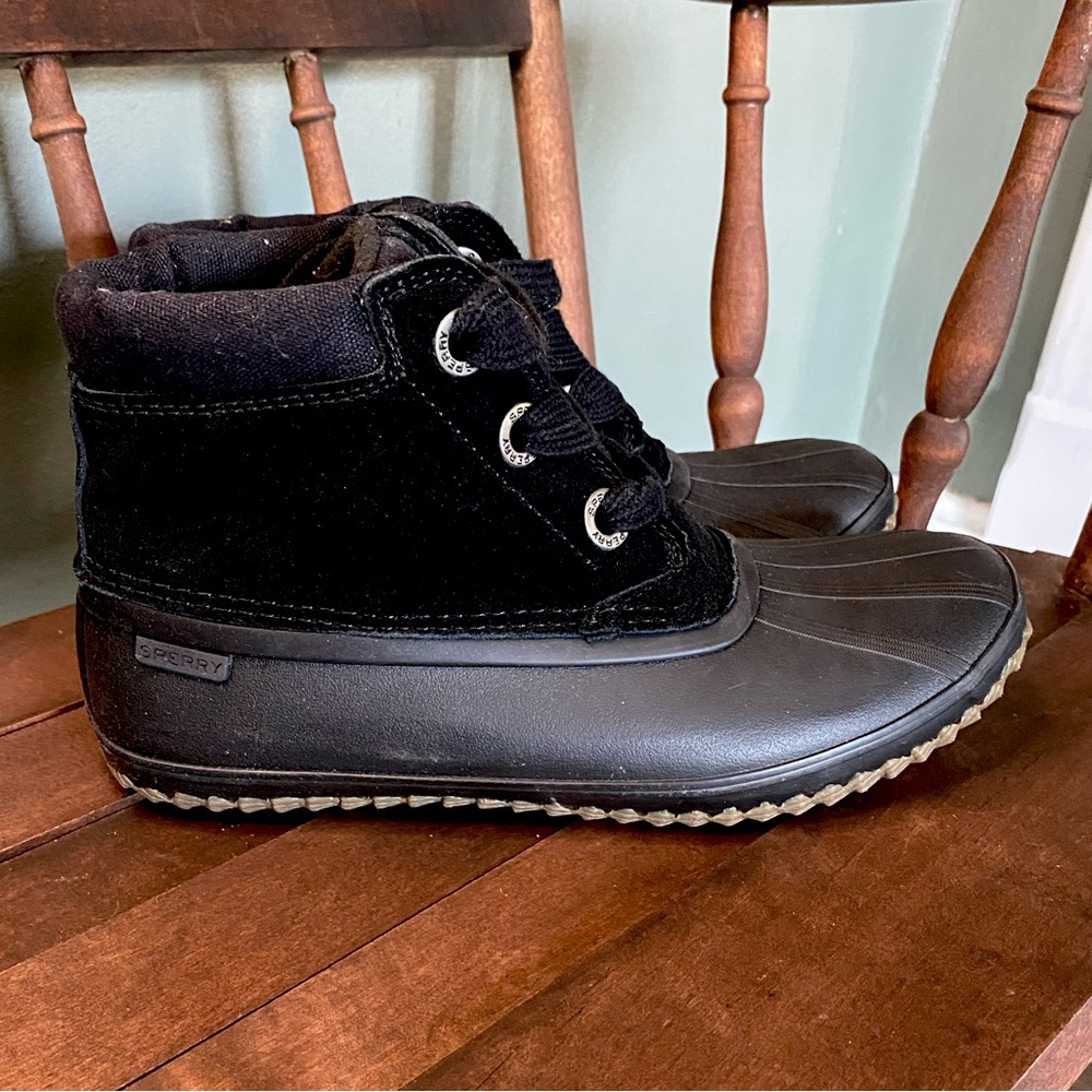 Womens Sperry breakwater duck boot size 7.5 brand new